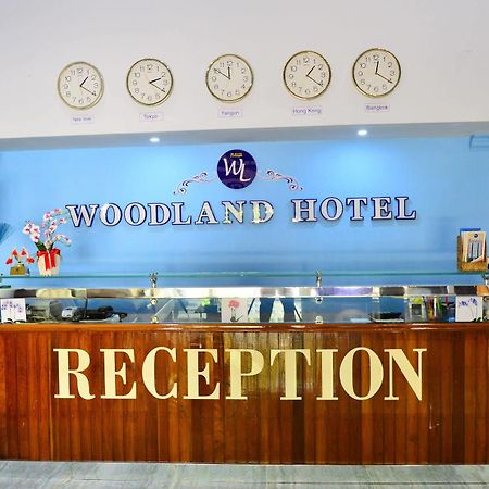 Woodland Hotel Yangón Exterior foto